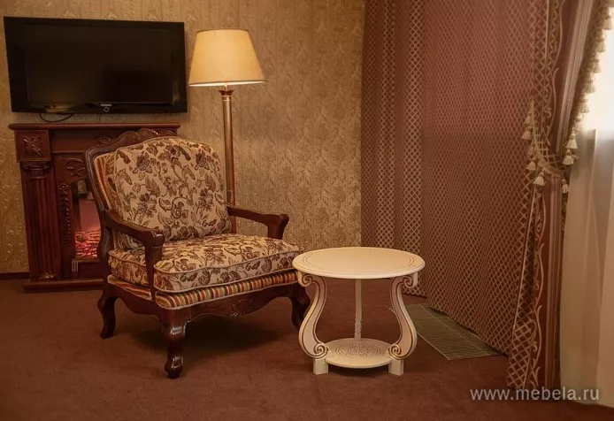 Столик Грация М